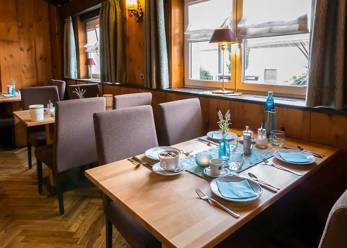 Hotel Löwen Garni - B&B